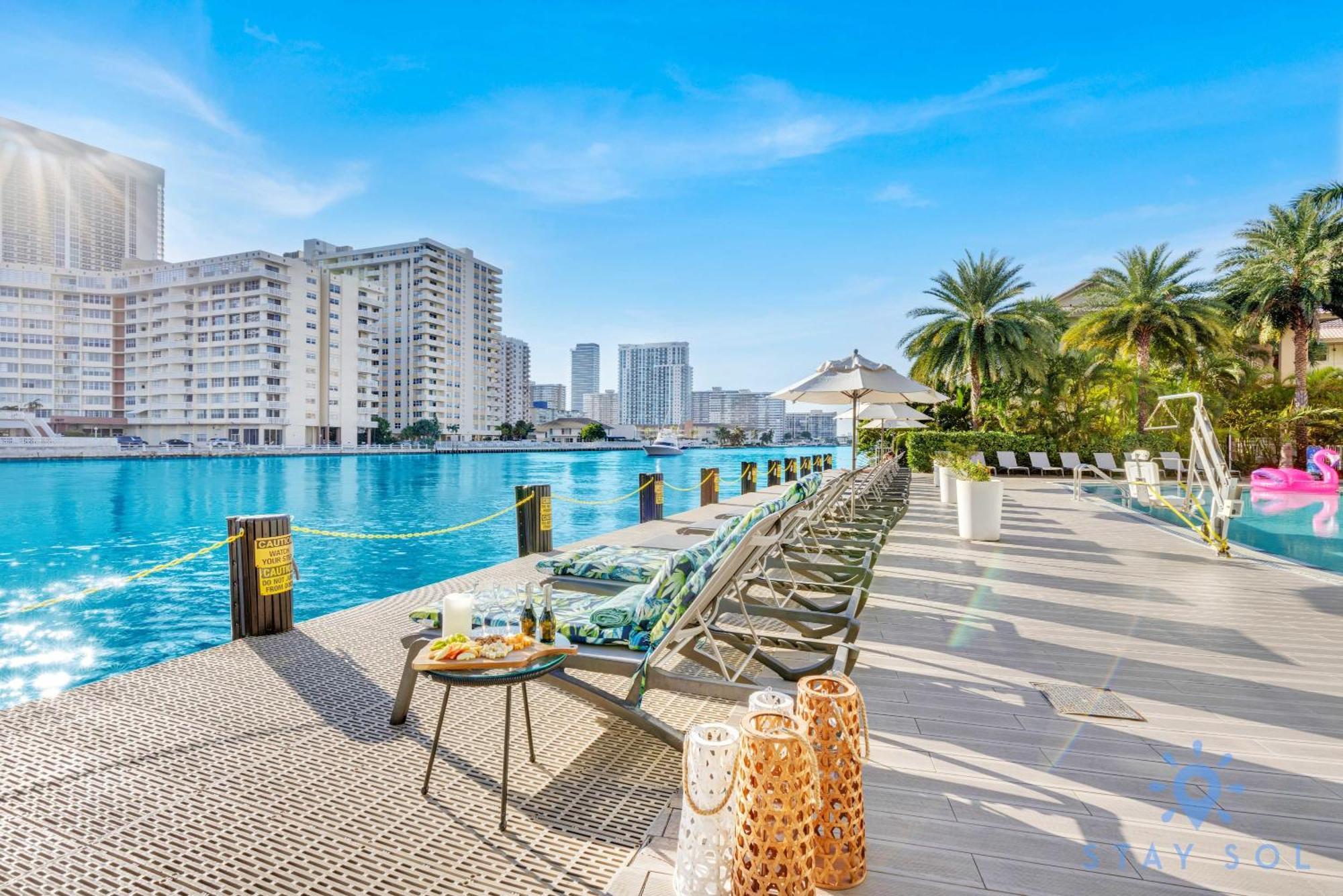 Resort Studio Balcony With Front Bay View Hallandale Beach Exterior foto