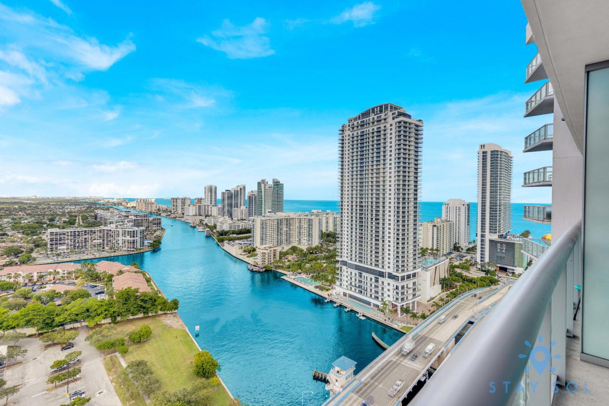 Resort Studio Balcony With Front Bay View Hallandale Beach Exterior foto